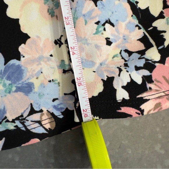 Mi Ami Francesca’s Dress - Picture 8 of 10